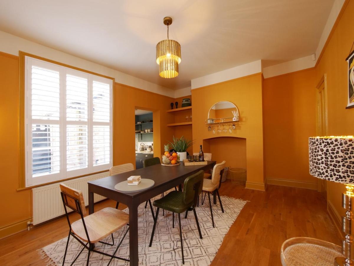 Bar Wall Cottage-City Wall Views-Sleeps 5 Γιορκ Εξωτερικό φωτογραφία